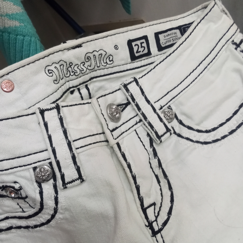 Miss me Jeans size 25